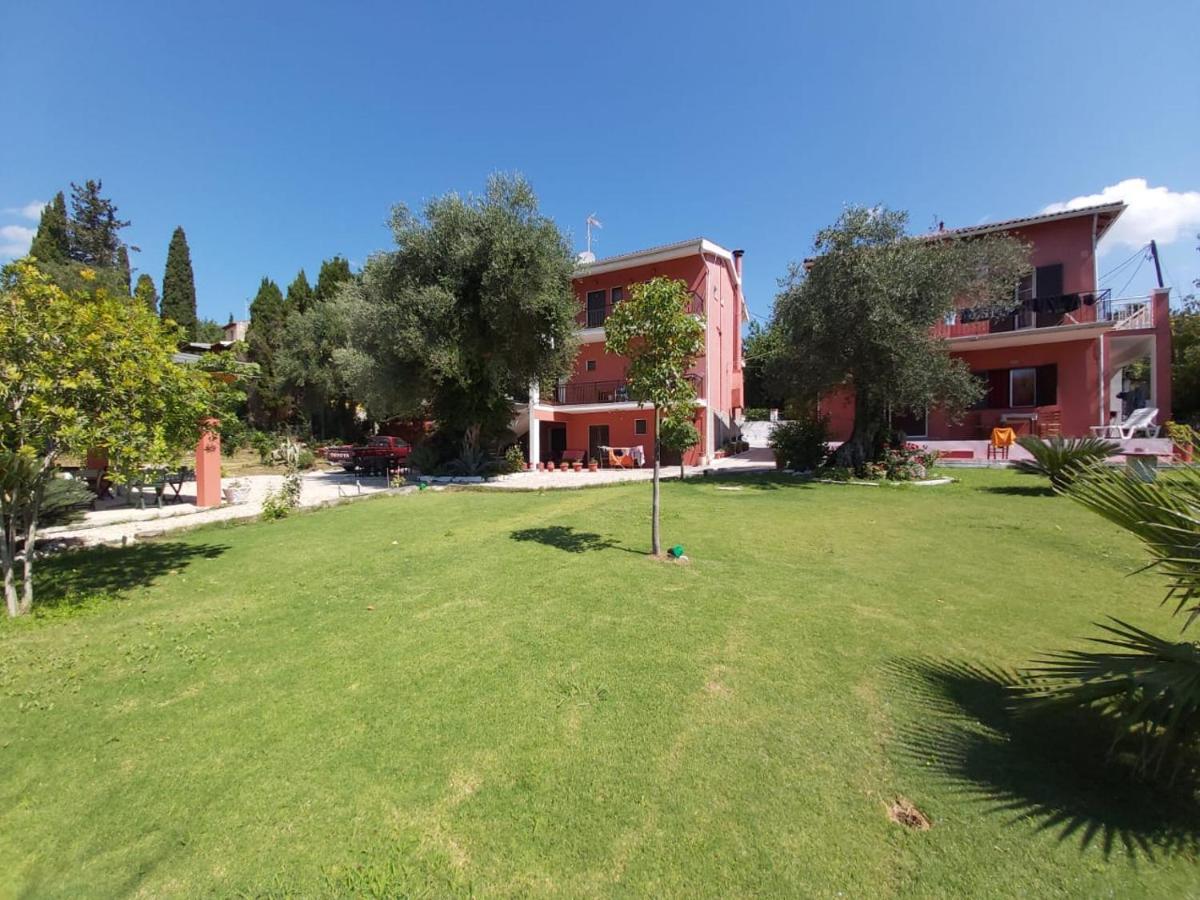 Ilias Apartments Ypsos Exteriör bild