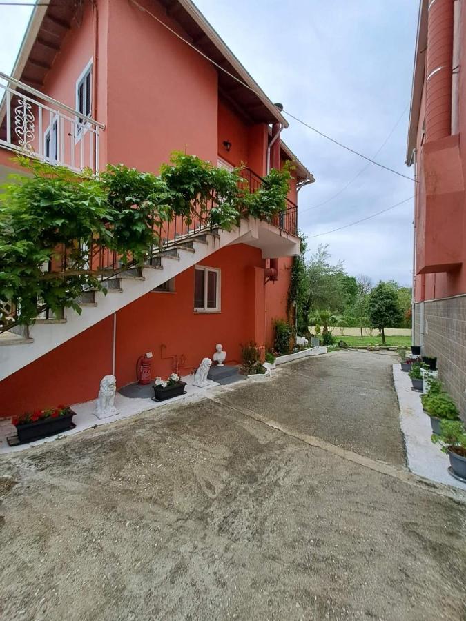 Ilias Apartments Ypsos Exteriör bild